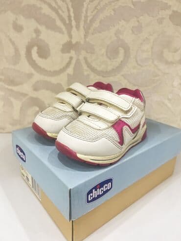 Продаю!
Обувь детская Chicco оригинал!
Размер 20 (11см