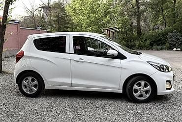 спарк 2019: Chevrolet Spark: 2019 г., 1 л, Автомат, Бензин, Хэтчбэк — 7