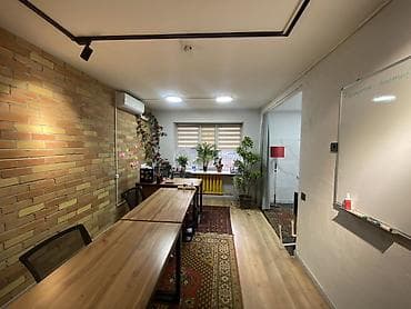 аламидинский район: Сдается офис (без мебели) 
Пересечение Толостого/Байтик баатыра — 2