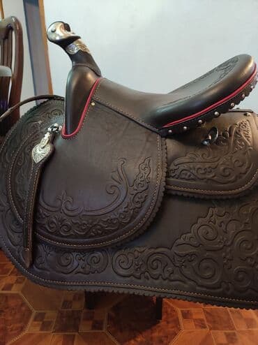 Седло, ручная работа at lalafo.kg Седло, ручная работа