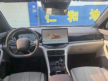 кио к5: BYD Song Plus: 2025 г., Электромобиль — 10