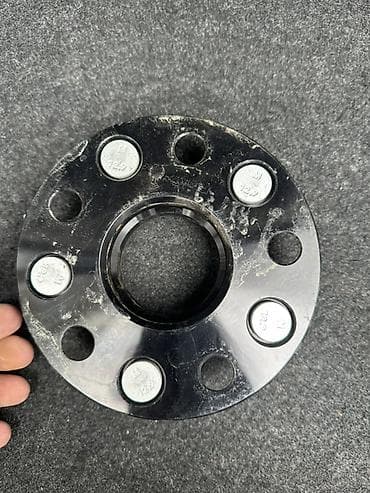 Автозапчасти: Проставки Toyota Новый — 1
