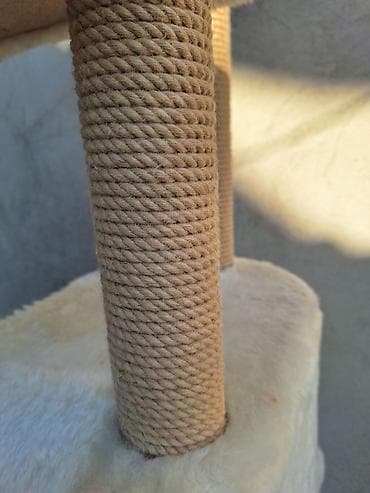 жилетка мужской: Многоэтажный домик для кошек с когтеточкой. Из минусов только то что — 4