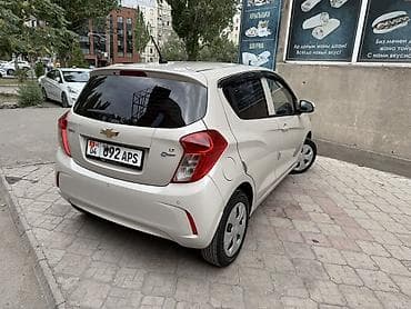 wuling mini ev: Chevrolet Spark: 2017 г., 1 л, Автомат, Бензин, Хэтчбэк — 4