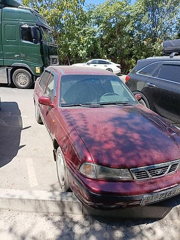 Daewoo Nexia: 2008 г., 1.5 л, Механика, Бензин, Седан