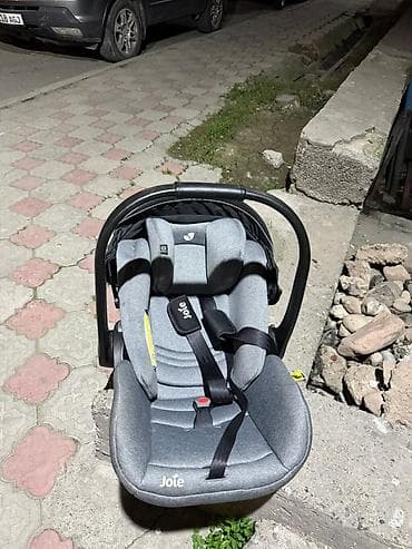 Детский мир: Автокресло, цвет - Черный — 4