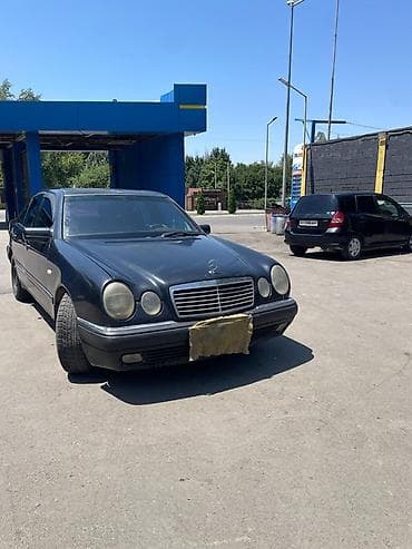 кия морнинк: Mercedes-Benz E-Class: 1996 г., 2.3 л, Седан — 8