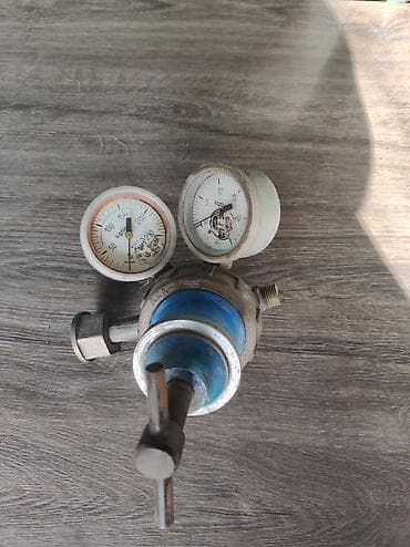Көмүр: Редуктор кислородный с двумя манометрами - Тип: баллонный редуктор — 2