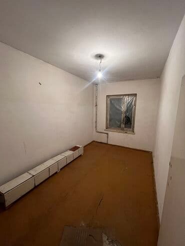 дом под бизнес бишкек: 3 комнаты, 62 м², 105 серия, 1 этаж — 8