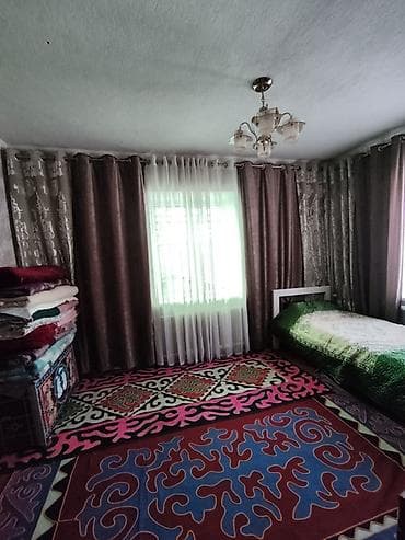 двор: 📍 В Сокулуке от трассы 250 м продается дом на участке 6 соток. 🏡Дом — 10