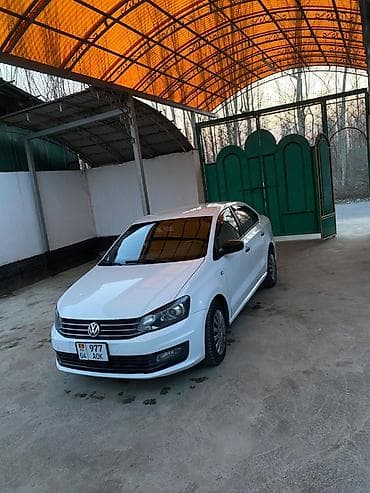 mers 211: Volkswagen Polo: 2019 г., 1.6 л, Автомат, Бензин, Седан — 2
