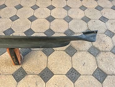 Автокосметика: Накладка на бампер Toyota, Б/у, Оригинал — 4