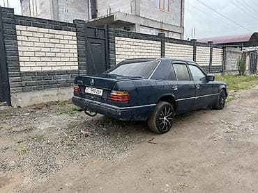 mers e124: Mercedes-Benz E-Class: 1992 г., 2.2 л, Бензин, Седан — 2
