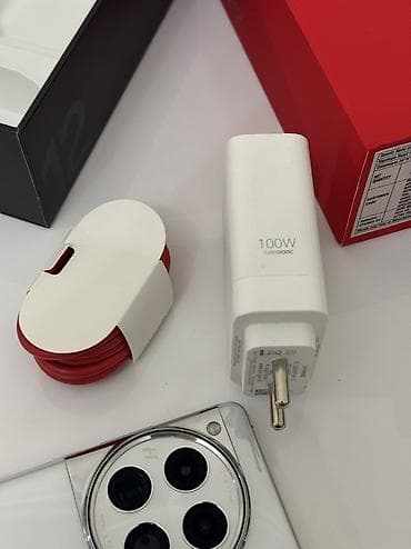 ipad 2 mini: OnePlus 12, Б/у, 256 ГБ, цвет - Белый, 2 SIM — 5