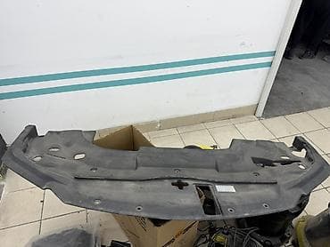 Накладка на капот Lexus, Б/у