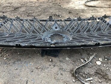 купить сетку для решетки радиатора: Решетка радиатора Toyota 2016 г., Б/у, Оригинал — 2