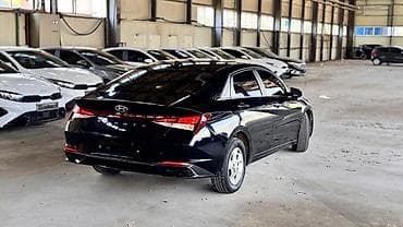 аванье: Hyundai Avante: 2021 г., Седан — 3