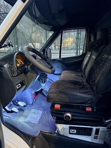 расходомер на мерседес: Mercedes-Benz Спринтер: 2003 г., 2.2 л, Механика, Дизель, Фургон — 10