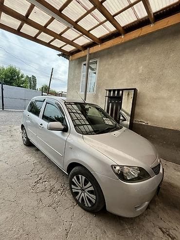 Mazda Demio: 2004 г., Хэтчбэк — 1