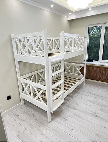 Балдар үчүн эки ярустуу, Табигый жыгач, түсү - Ак