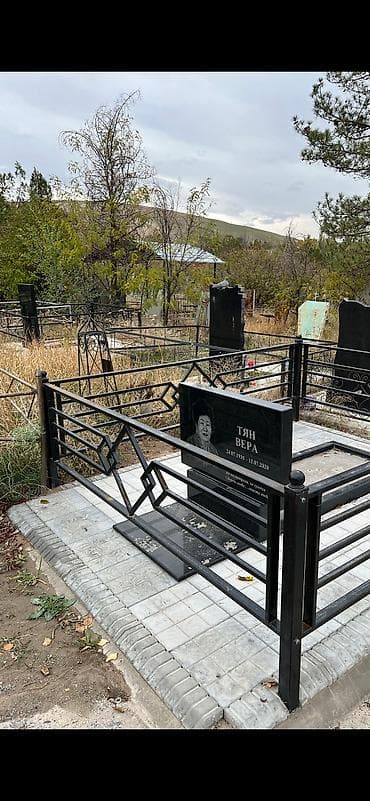 temir: Мүрзөнүн үстүн беттөө, Кресттерди жасоо, Сүрөтү бар овалдарды жасоо | Габбро, Гранит, Жыгач | Жасалгалоо, Орнотуу — 7