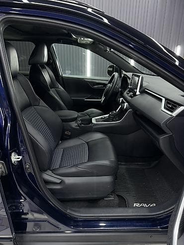 двигатил: Toyota RAV4: 2019 г., 2.5 л, Вариатор, Гибрид, Кроссовер — 8