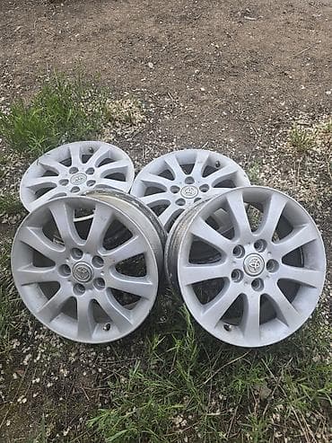 Литые Диски R 16 Toyota, Комплект, отверстий - 5, Б/у