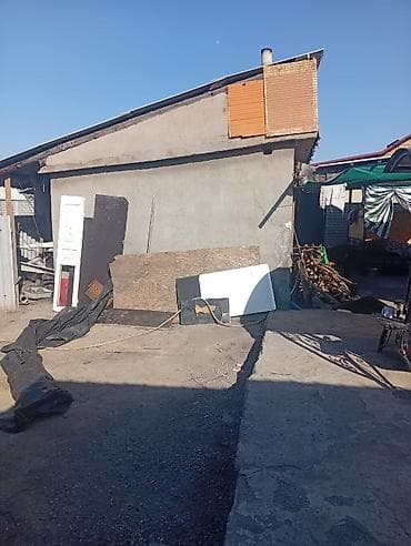 хоз постройки: Продаётся частный дом с большим двором и хозяйственными постройками — 5