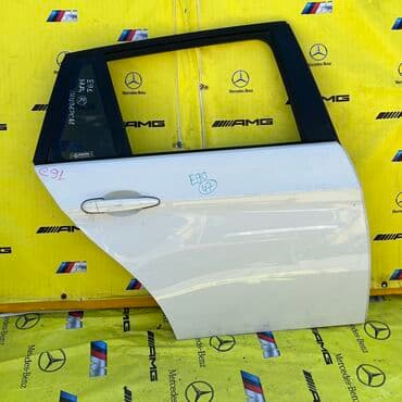 белые зимние сапоги: Задняя правая BMW, Оригинал — 1