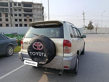 sprinter 416: Toyota RAV4: 2001 г., 2 л, Автомат, Бензин, Кроссовер — 6