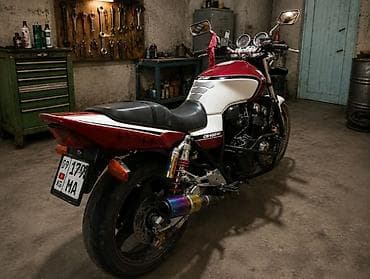 фокси чик: Классический мотоцикл Honda, 400 куб. см, Бензин, Взрослый, Б/у — 4