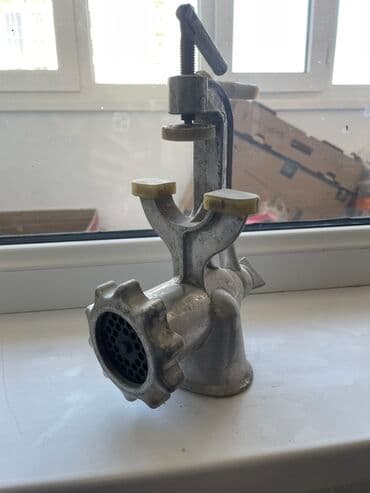 эт туурагыч: Эт туурагыч — 1