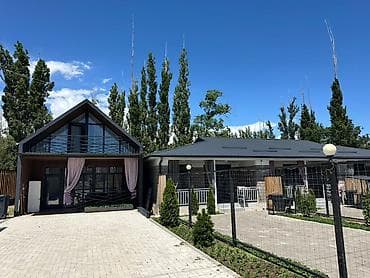 один владелиц: Барнхаус, Чок-Тал, 8 мест — 3