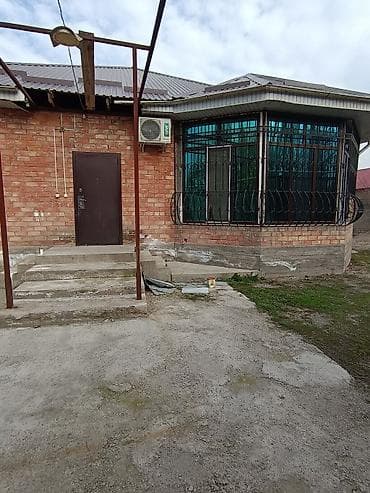 жд: Продается дом в Новопавловке Участок правильной формы 4, 5 сотки. Дом — 7