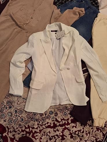 apple air m1: Набор женской одежды + утюжок для волос Capellis Professional Состав — 8