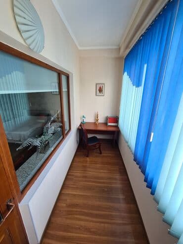 2 х комнатную квартиру по суточно в 8 мкр: 2 комнаты, Собственник, С мебелью полностью — 14