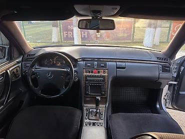 e500 124: Mercedes-Benz E-Class: 2000 г., 3.2 л, Автомат, Бензин, Седан — 10