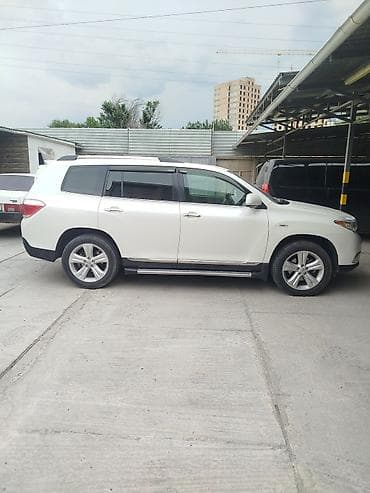 range rower: Toyota Highlander: 2013 г., 3.5 л, Автомат, Бензин, Кроссовер — 6