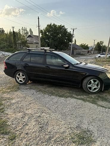 полка бмв: Mercedes-Benz C-Class: 2003 г., 2.2 л, Автомат, Дизель, Универсал — 1