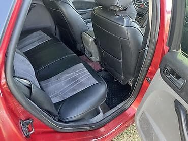 Унаа: Ford Focus: 2008 г., 1.8 л, Кол менен иштөөчү, Бензин, Хетчбек — 2