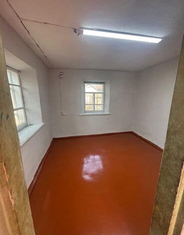 продается 3 комнатная квартира политех: 2 комнаты, Собственник — 2