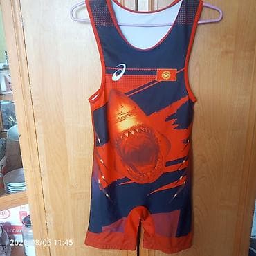 lining крассовки: Трико Asics, национальная расцветка Кыргызстана. - Тип — 2