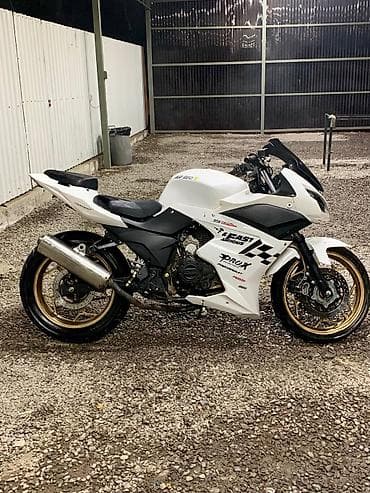 Транспорт: Продаю мотоцикл реплика Yamaha R1, бодрый состояние .2018 год — 5