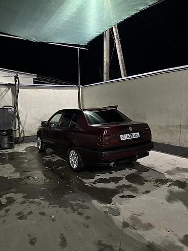 ann chery: Volkswagen Vento: 1992 г., 1.8 л, Механика, Бензин, Седан — 5