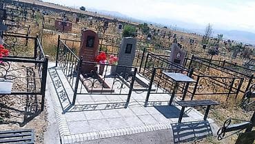 обувь кросовки: Изготовление памятников, Изготовление оградок, Изготовление крестов | Гранит, Металл, Мрамор | Оформление, Установка — 10