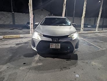 Toyota Corolla: 2017 г., 1.8 л, Автомат, Бензин, Хэтчбэк