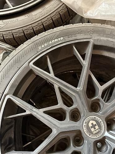 Колеса в сборе 245 / 40 / R 19, Зима, Б/у, Комплект, Легковые, Литые, отверстий - 5 — 4