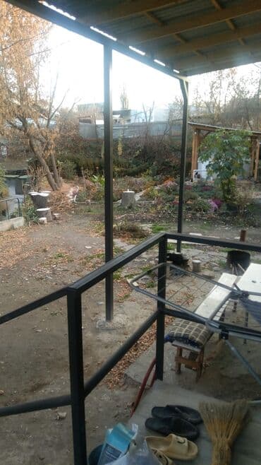 токмок дом квартира: Сдаётся отдельный дом с двором. Планировка и помещения: - 2 — 7