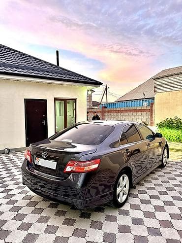 corolla 2004: Toyota Camry: 2011 г., 2.5 л, Автомат, Бензин, Седан — 4