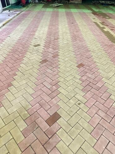 сервис пакет: Брусчатка 
Брусчатка 
Брусчатки 
Брусчатки — 4